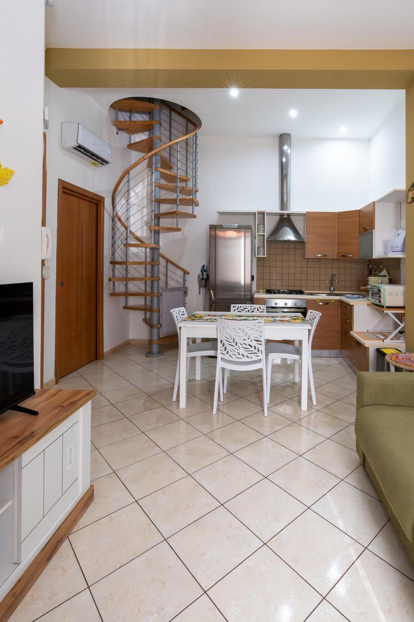 Casa Vacanze Ines Latiano 외부 사진