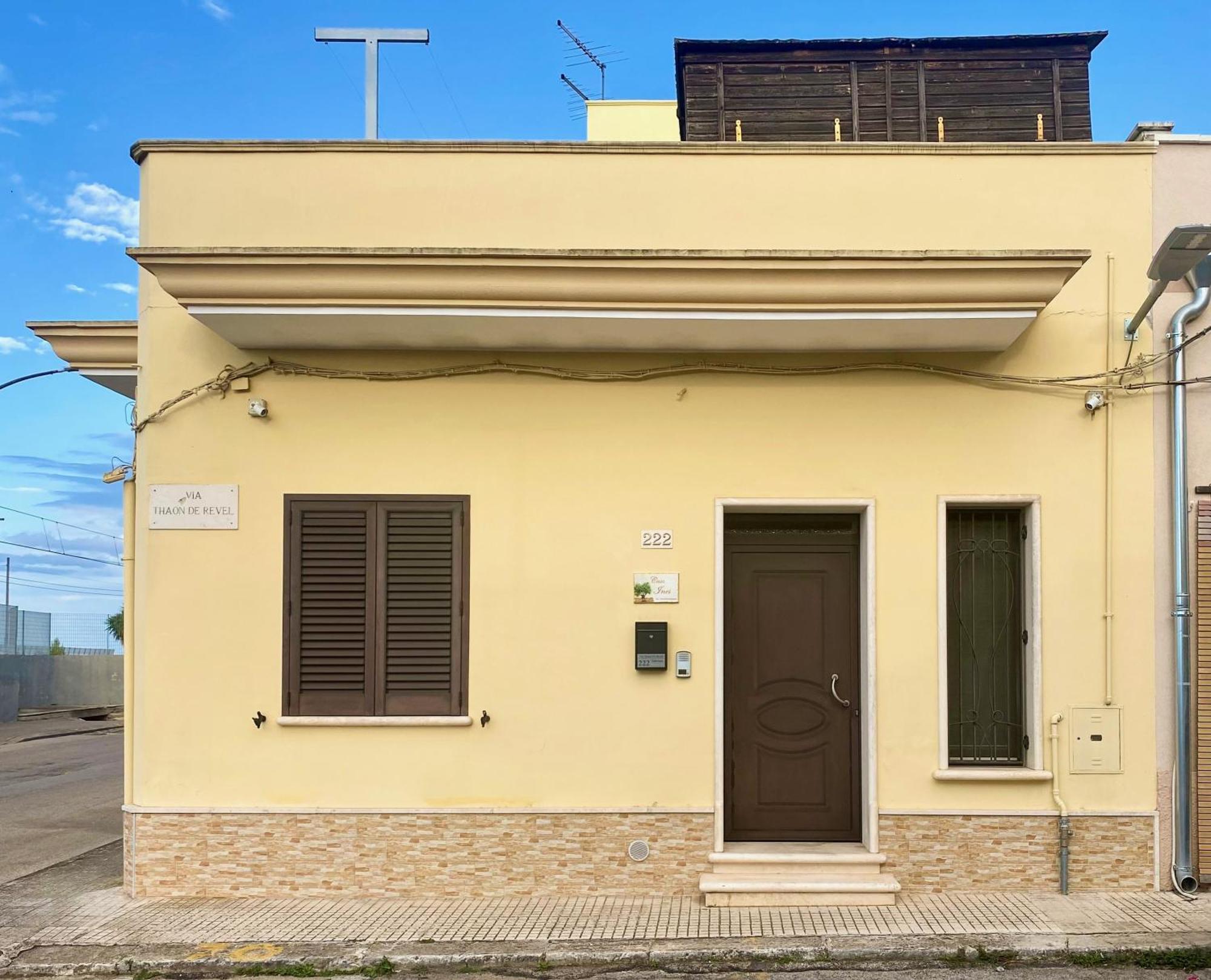 Casa Vacanze Ines Latiano 외부 사진